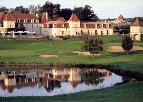 Vigiers Castle & golf club Bordeaux France